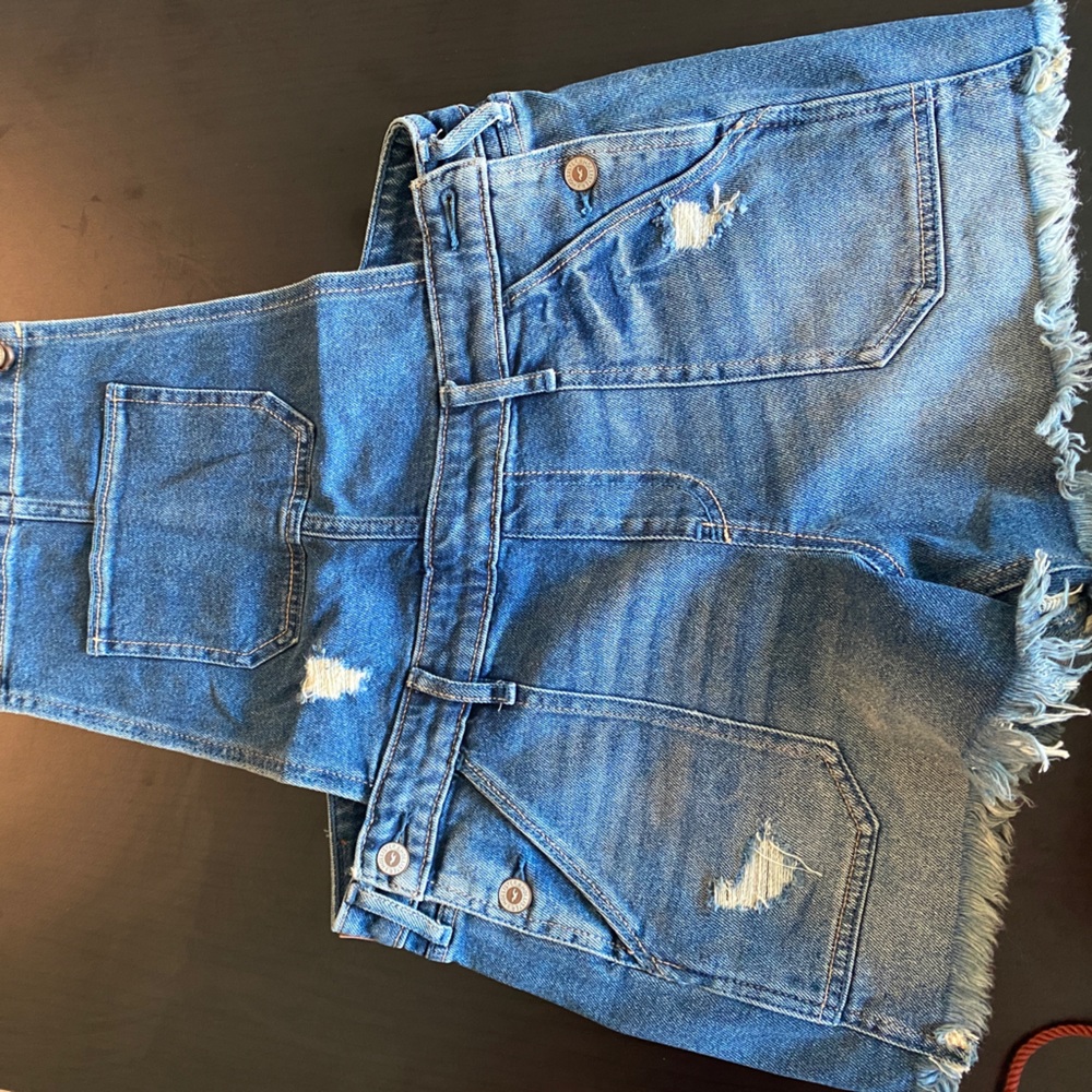 Hollister Boyfriend short overalls